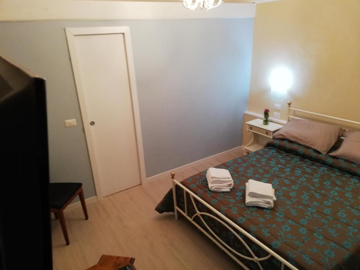 מונטאלטו די קסטרו B&B Camere Montalto Centro מראה חיצוני תמונה