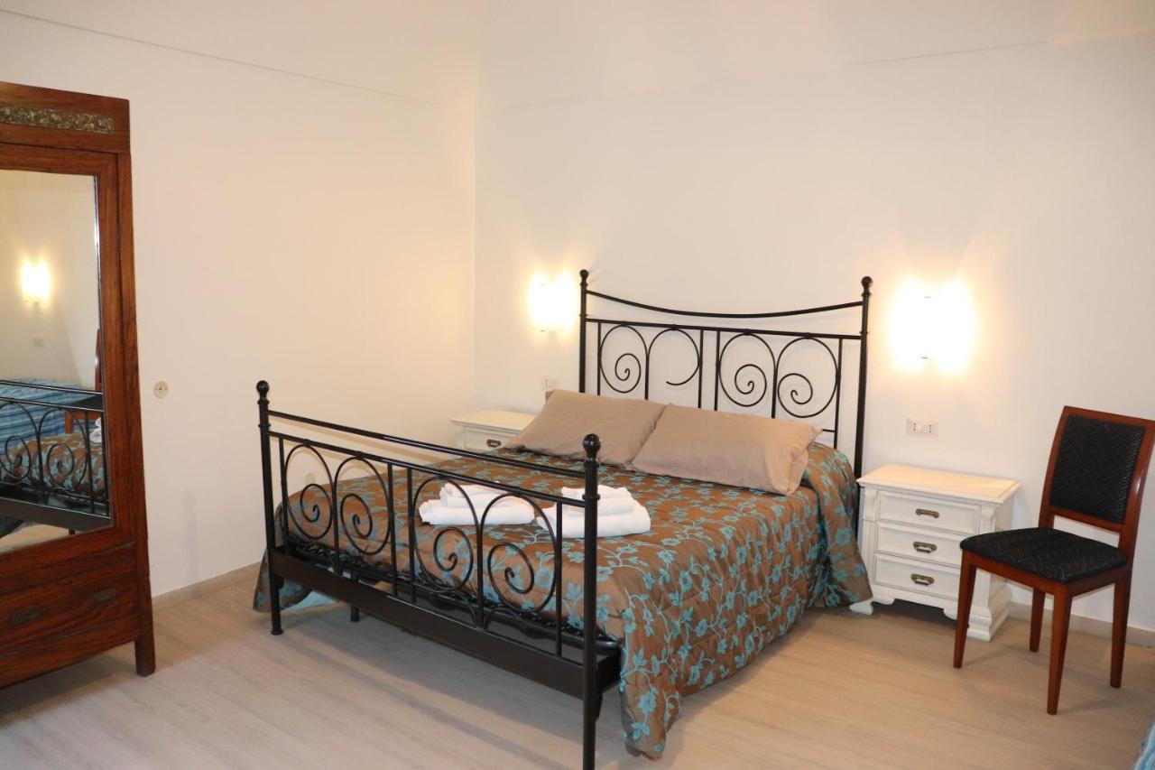 מונטאלטו די קסטרו B&B Camere Montalto Centro מראה חיצוני תמונה
